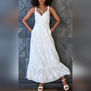 Boston Proper Women’s Eyelet Length Dress , Elegant Summer Maxi, Size 10.